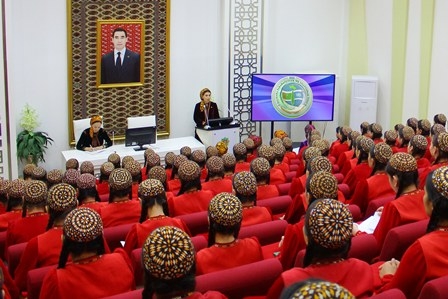 On  March 27, in the era of Revival of a new epoch of the Powerful State, in the year of "International Peace and Trust", an educational and preaching meeting “Status of women in Turkmen society” was held on gender equality with the participation of the lecturers and students of the Yagshygeldi Kakayev International Oil and Gas University, organized by the Central Council of the Women's Union of Turkmenistan and the University's primary Women's organization