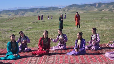 A musical celebration, "Nowruz has come to the world," was held. 