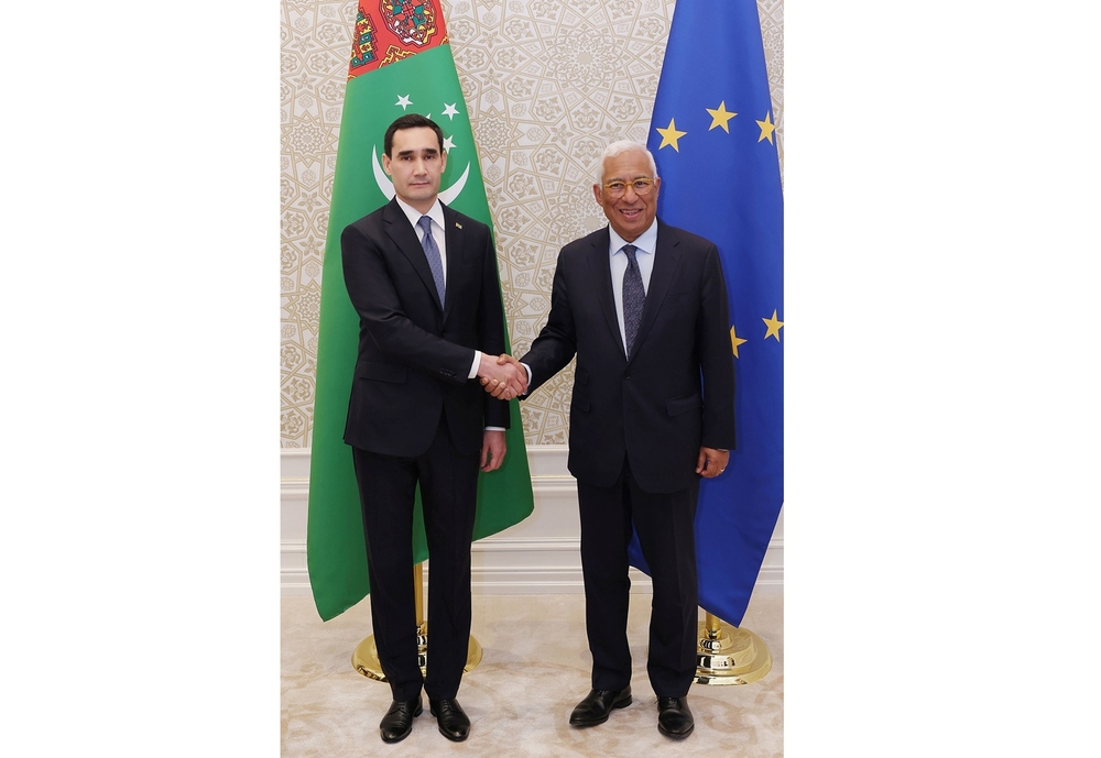 The Esteemed President held a meeting with the President of the European Council