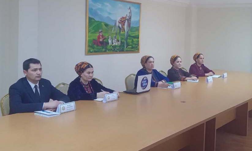 "Himiýa" dersi boýunça mekdep okuwçylarynyň arasynda onlaýn ders bäsleşigi geçirildi
