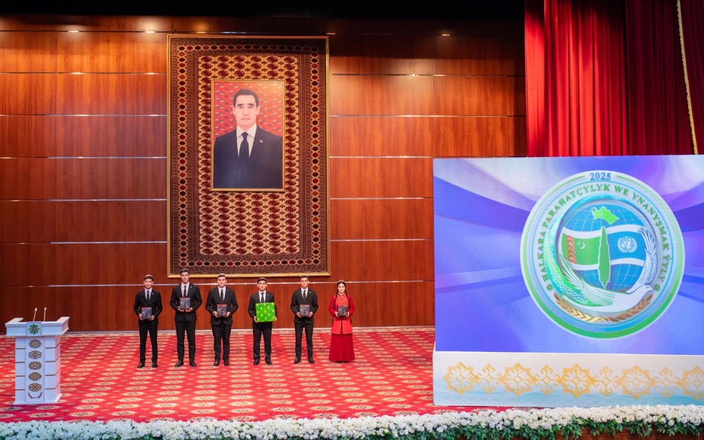 A PUBLIC SPEAKING COMPETITION WAS HELD AMONG YOUTH AT THE YAGSHYGELDI KAKAYEV INTERNATIONAL OIL AND GAS UNIVERSITY