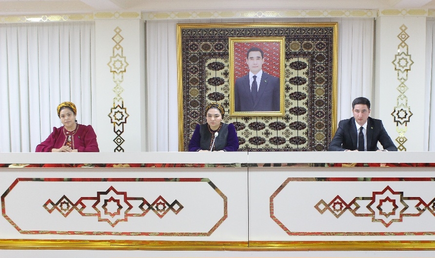 WAGYZÇYLARYŇ TAÝÝARLYK IŞLERI BOÝUNÇA OKUW SEMINARY GEÇIRILDI