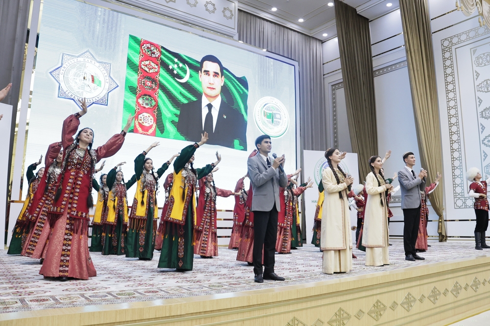 Aba Annaýew adyndaky Halkara atçylyk akademiýasynda “Türkmen bedewi we dünýäniň seýisçilik sungaty” atly XVII halkara ylmy maslahat geçirildi