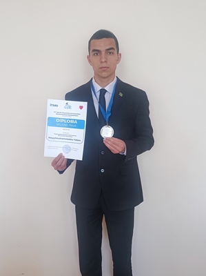 Yagshygeldi Kakayev International of Oil and Gas University student wins silver medal at mathematical Olympiad organized by ITMO University of Russia