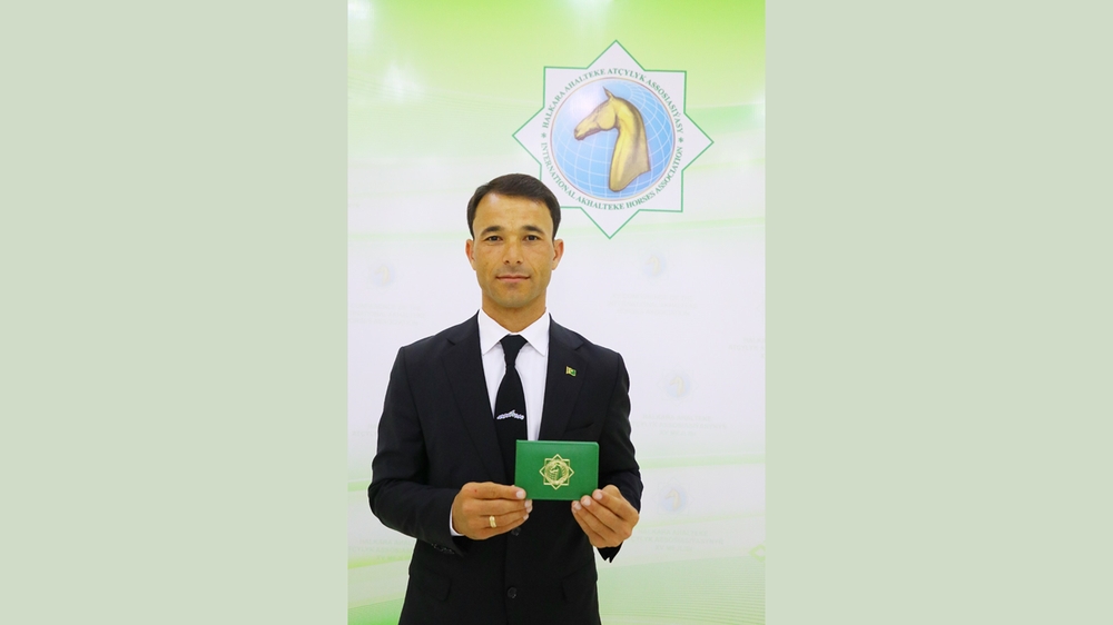 ÝÜREKLER ALKYŞDAN DOLY