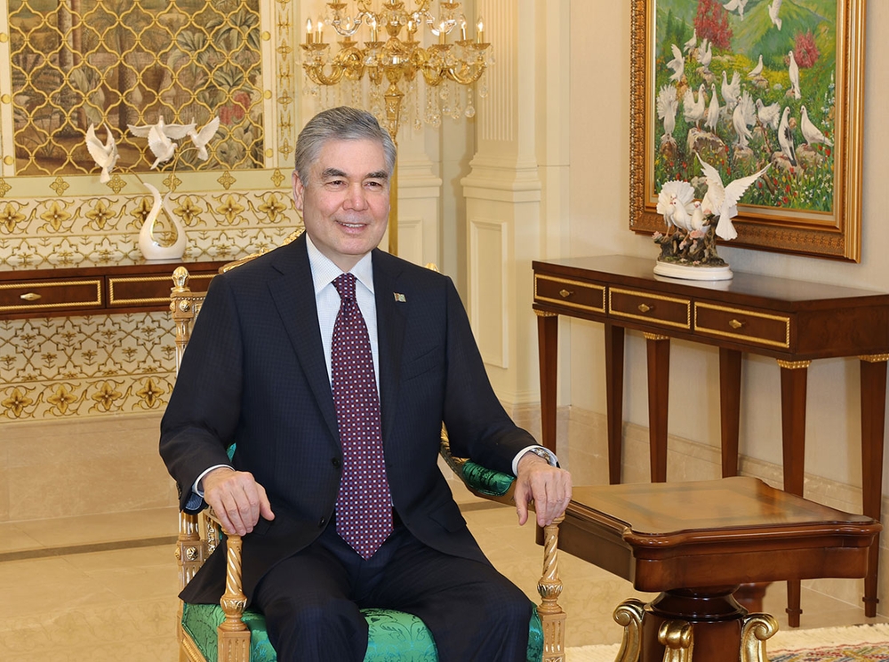 The National Leader of the Turkmen people meets with Monaco advisor and discusses bilateral ties