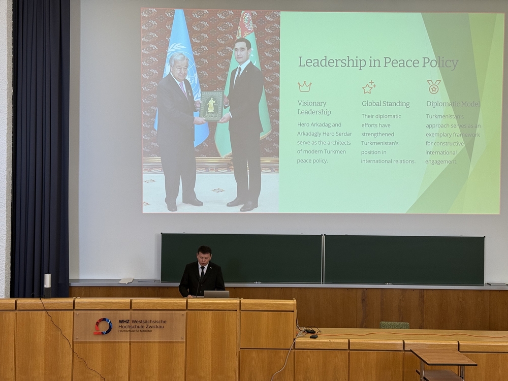 Delegation of Turkmen Higher Education Institution Visits Germany