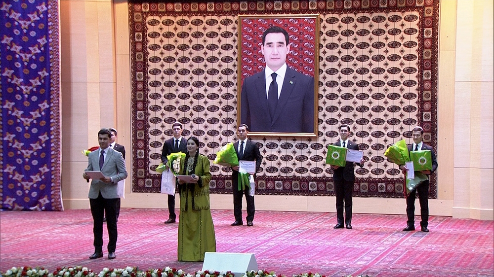 “Berkarar döwletiň täze eýýamynyň bagtyýar gerçekleri”