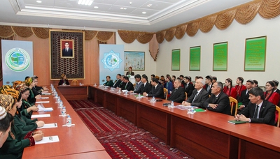 Türkmen halysy – milli mirasymyzyň sarpasy