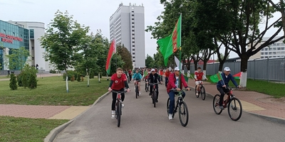 Студенты белорусских вузов присоединились к велоакции туркменского посольства