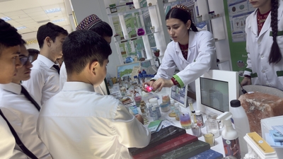 Oguz hanyň zehinli nesilleri: ylma bolan ýol, geljege bolan ynam