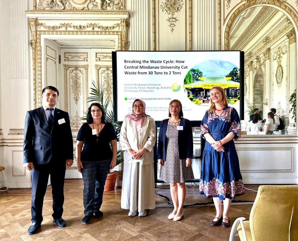 Fransiýada geçirilen Halkara maslahatynda türkmen wekiliýeti durnukly ösüş ugrunda alnyp barylýan başlangyçlary tanyşdyrdylar