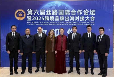 Hytaý Halk Respublikasynda iş saparynda boldular