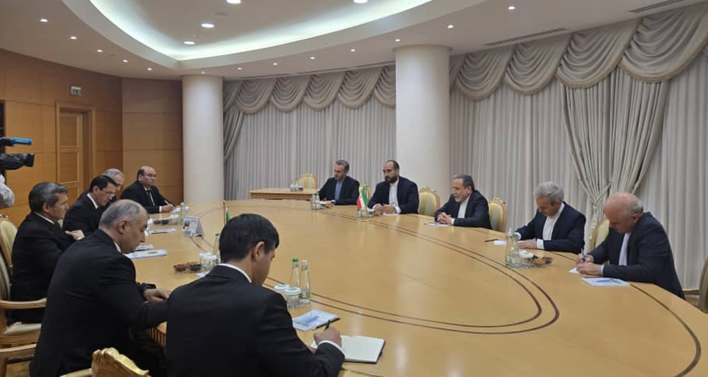 Issues of further strengthening and development of good-neighborly Turkmen -Iranian relations were discussed