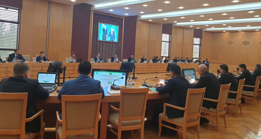 A round table dedicated to the 25th anniversary of Turkmenistan’s cooperation with the Asian Development Bank was held at the Ministry of Foreign Affairs of Turkmenistan