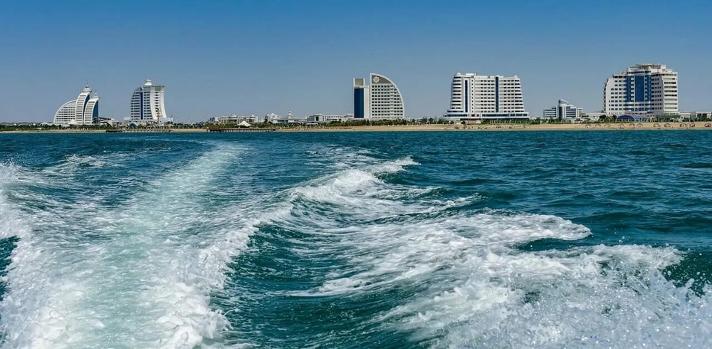 HAZARYŇ KENARY, DOST-DOGANLYK MEKANY