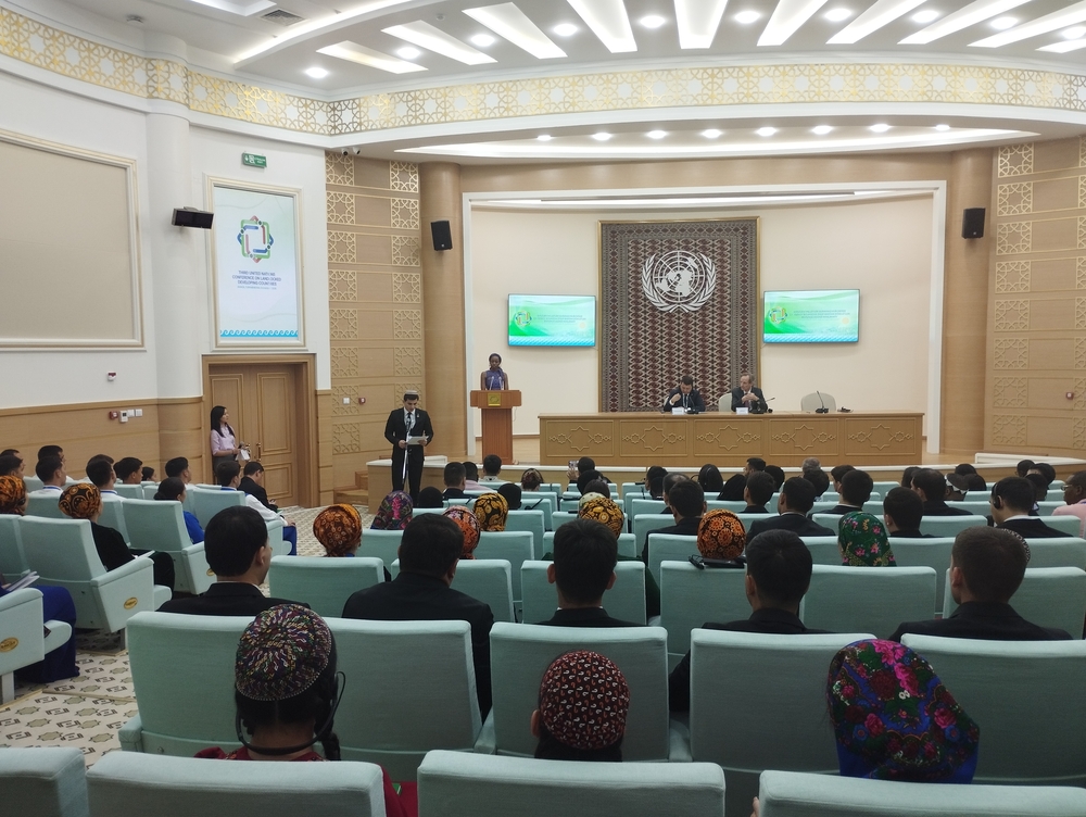 Youth Forum – a bridge of friendship and brotherhood