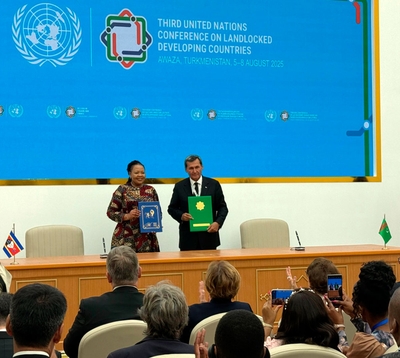 A number of documents were signed on the sidelines of the LLDC3 conference