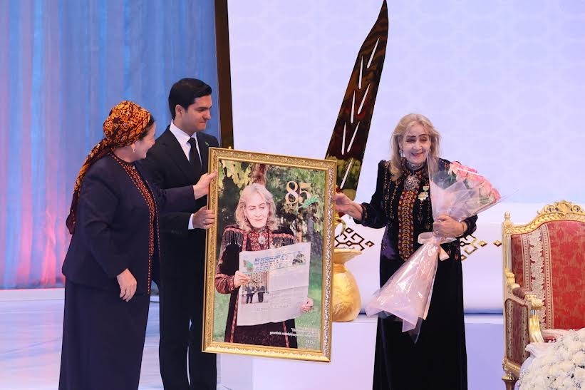 Aşgabatda ussat şahyr Amangözel Şagulyýewanyň 85 ýaşynyň dolmagy mynasybetli dabara geçirildi