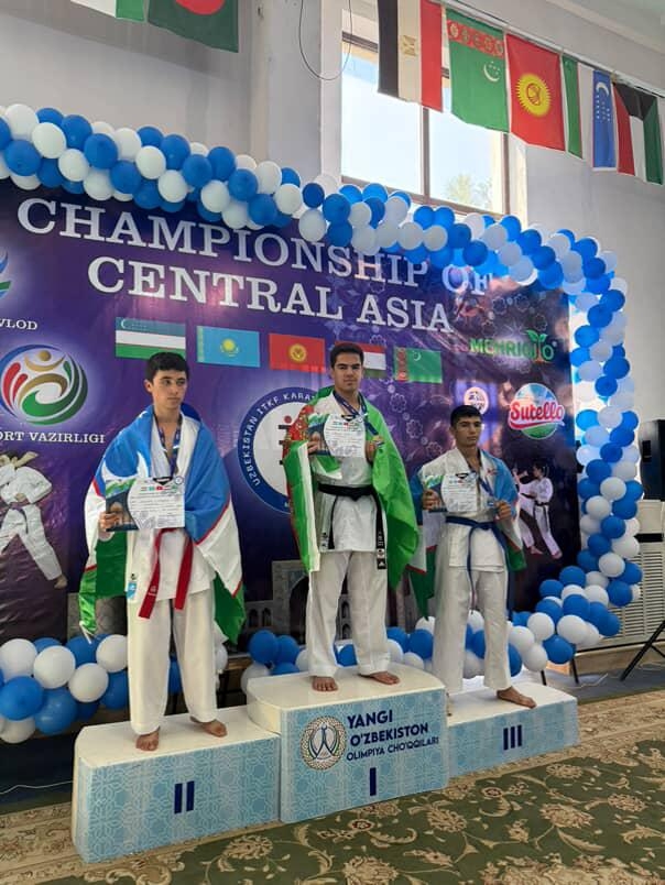 Türkmen karateçisi Hemra Begjanow Merkezi Aziýa çempionatynda altyn medal gazandy.