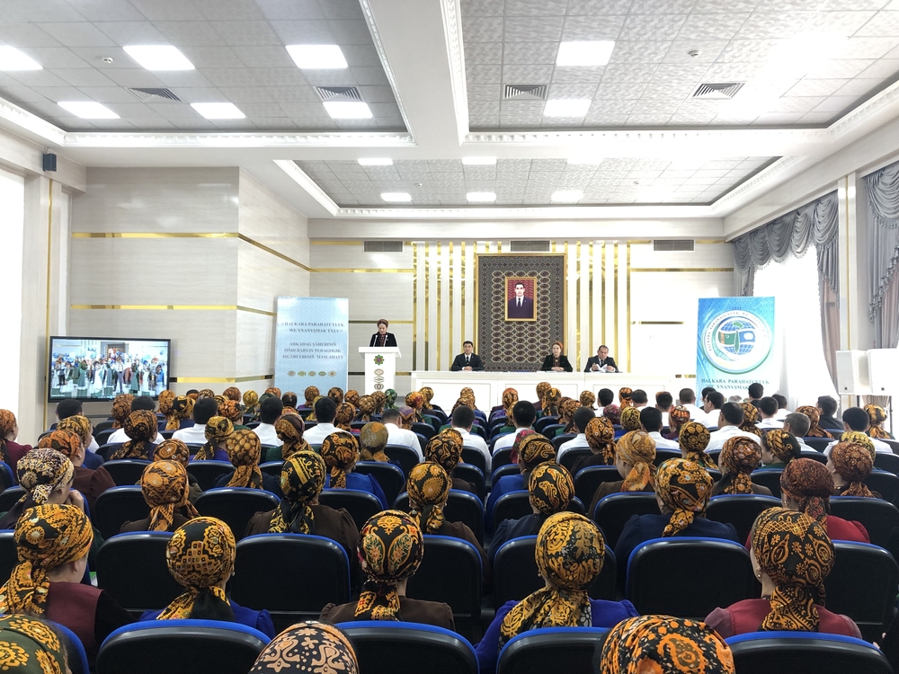 DÖWREBAP BILIM ULGAMY KÄMILLEŞDIRILÝÄR