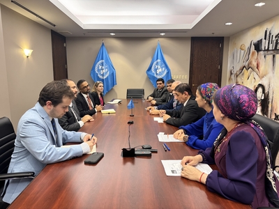 Meetings on Academic and Media Cooperation Held in Canada