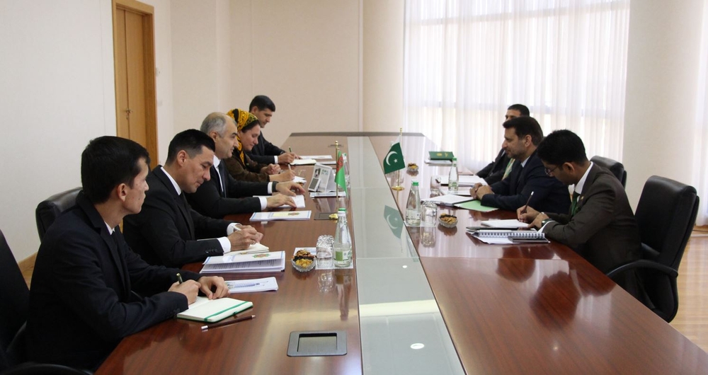 Turkmenistan and Pakistan held consultations between the Ministries of Foreign Affairs