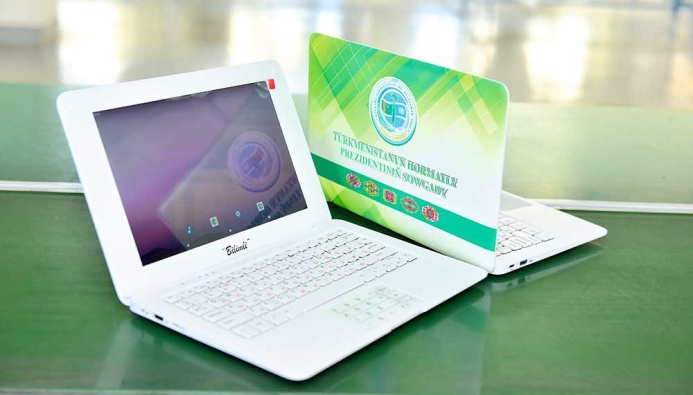 Over 137,000 "Bilimli" laptops delivered to dchools for first-graders