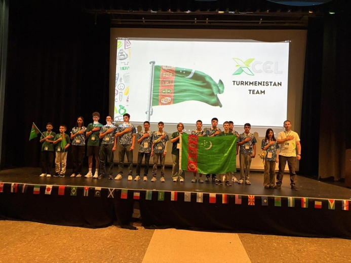Türkmenistanly mekdep okuwçylary üçin XCEL halkara olimpiadalarynyň täze möwsümi açylýar