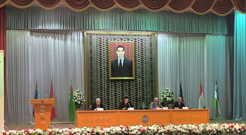 Merkezi Aziýa ýaşlarynyň sebitleýin forumy öz işine başlady