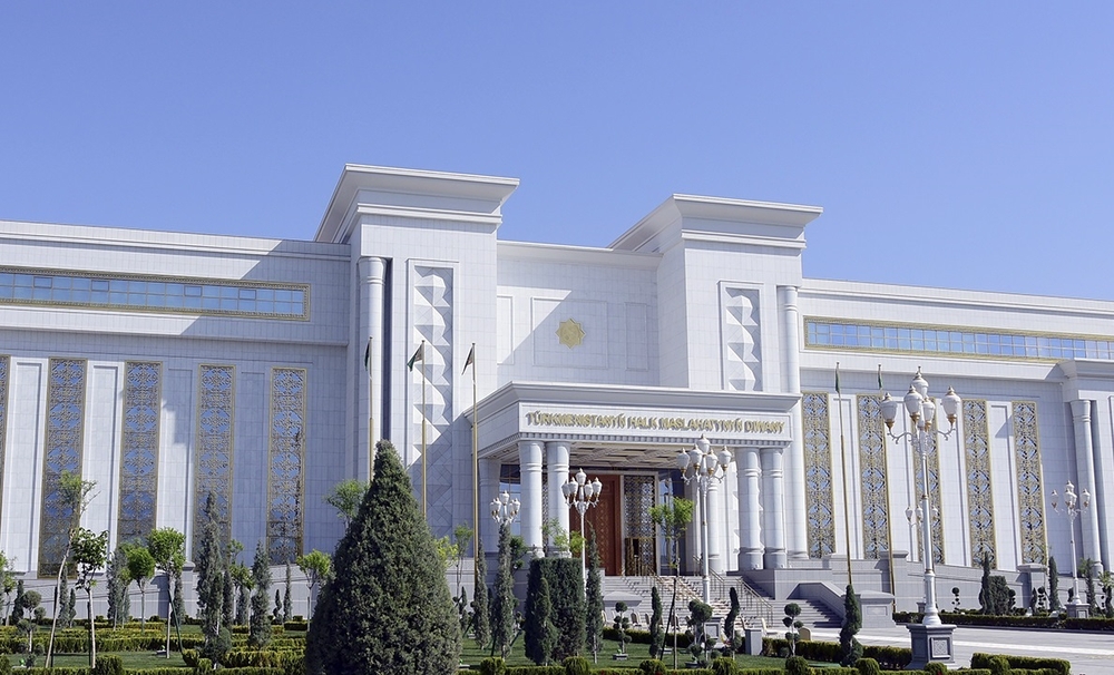 Chairman of the Halk Maslahaty Congratulates the President of Turkmenistan on His Birthday