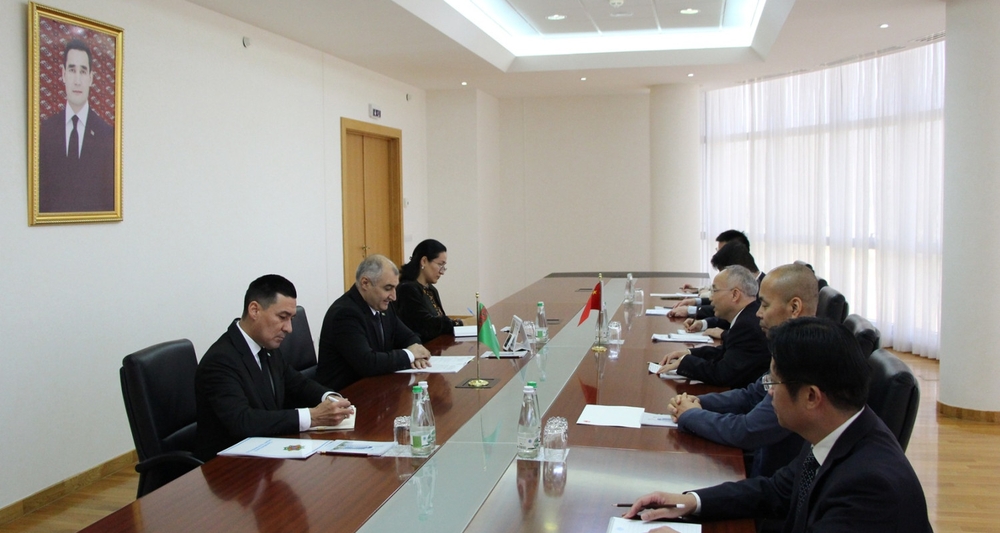 Turkmenistan and China Discussed Implementation of Joint Projects in Innovation and High Technologies