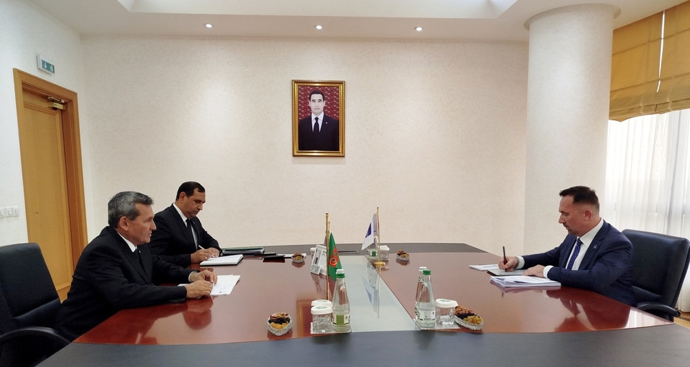MFA of Turkmenistan hosted a meeting with the ADB Resident Mission Director