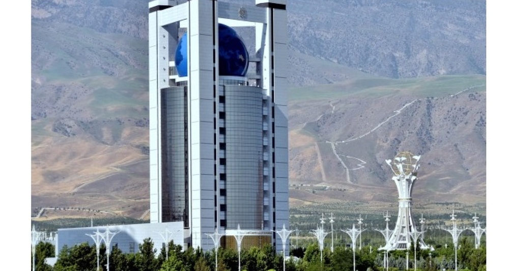 President of Turkmenistan summarizes the country’s foreign policy activities for nine months