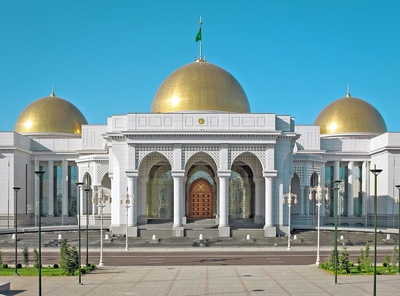 President of Turkmenistan was awarded the title of "honored architect"