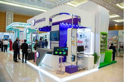 Türkmenistanda Saglygy goraýyş we derman senagaty işgärleriniň güni giňden bellenildi