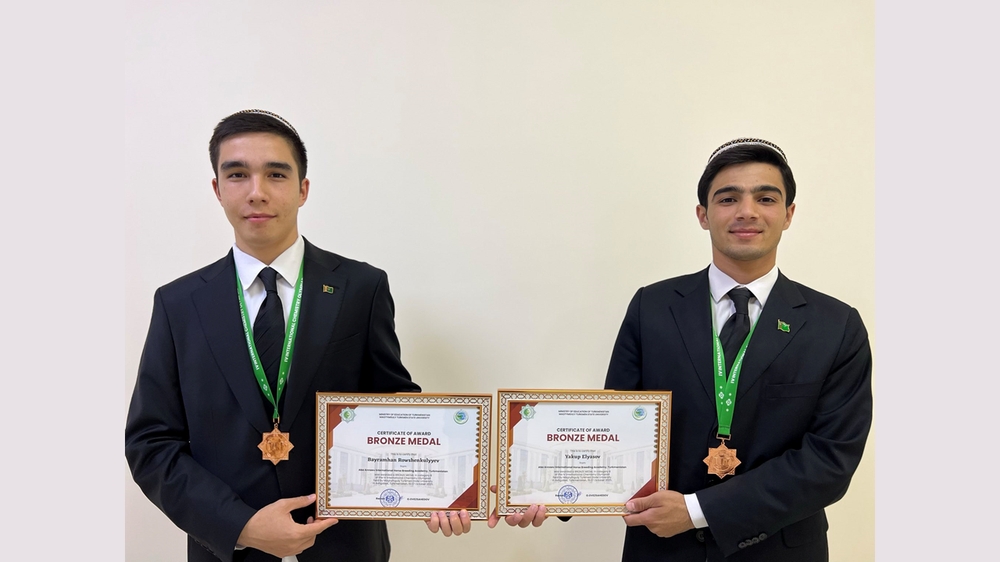 ÝEŇİŞDEN PAÝLY ÝAŞLAR