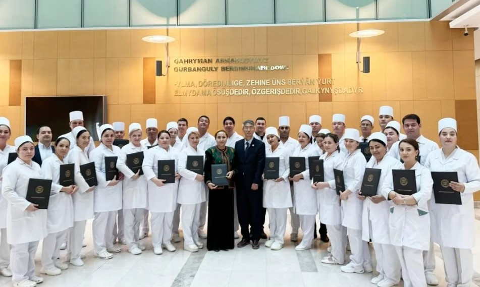 Halkara bilim we ylmy merkeziniň binýadynda lukmanlarymyz koreý lukmançylygy boýunça okuw maksatnamasyny tamamladylar