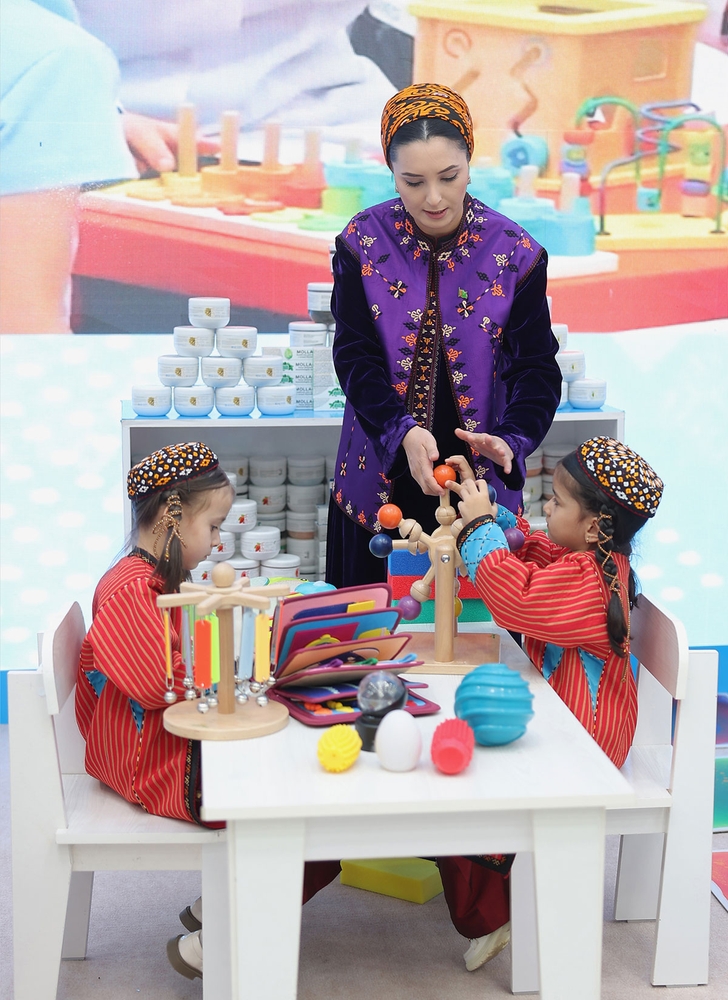 TÜRKMENISTANDA GENDER SYÝASATY DABARALANÝAR