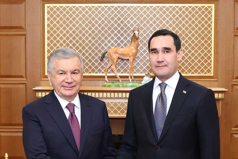 Президент Туркменистана встретился с главой Узбекистана