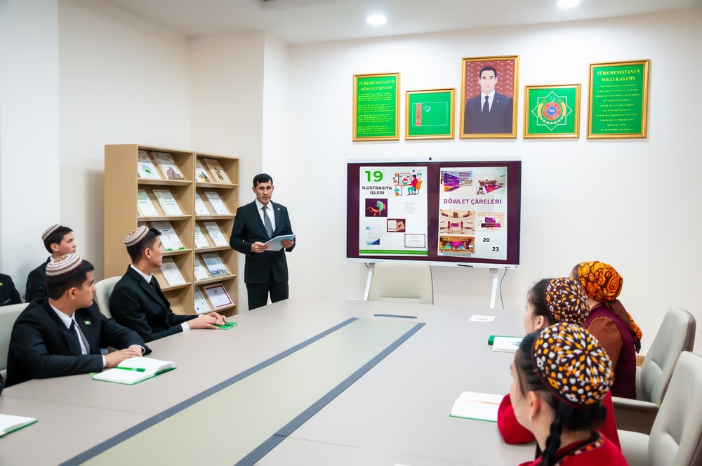 Ýaş telekeçiligi ýola goýmakda döredilýän mümkinçilikler    