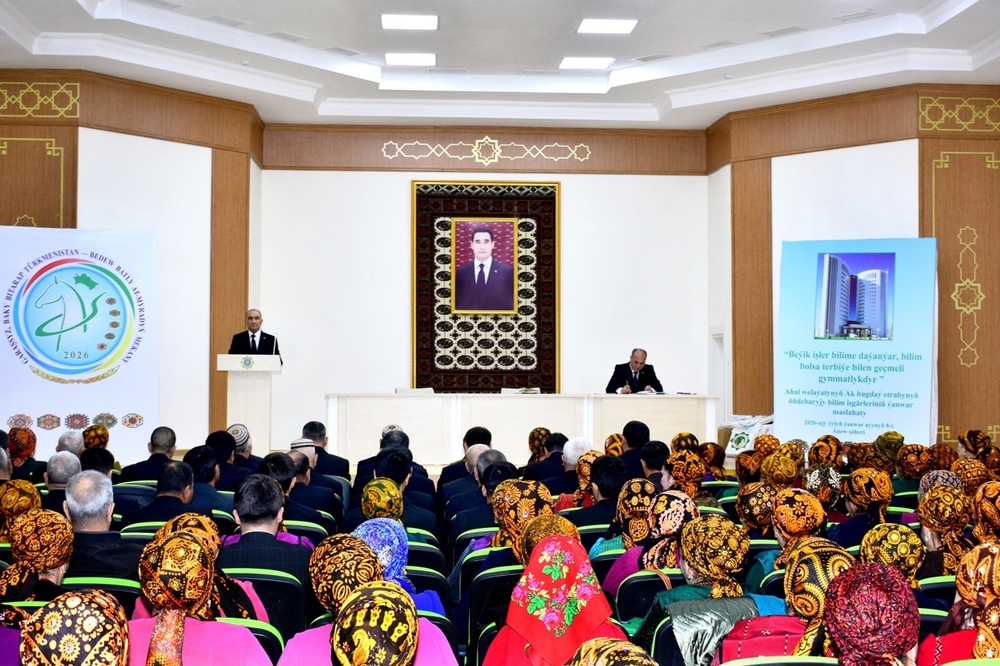  Usuly-amaly maslahat geçirildi