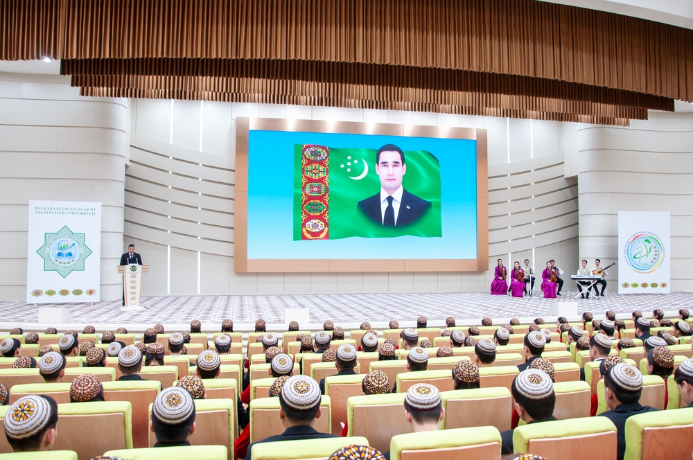 Bedew batly ösüşleriň ýurdy – Türkmenistan