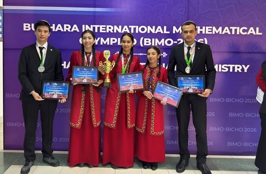 Türkmen talyplary Buhara halkara olimpiadasyndan uly ýeňiş bilen dolandylar