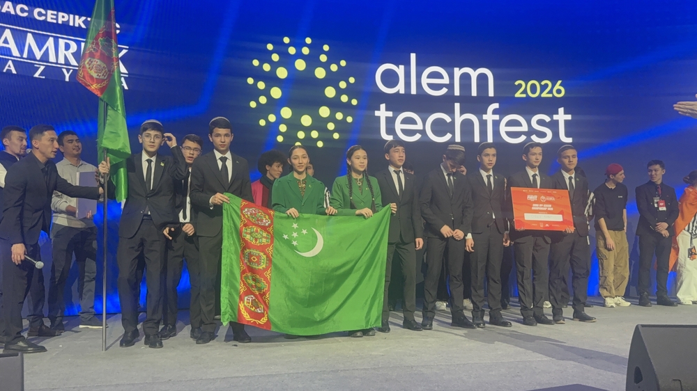 Success of Turkmen Youth in Astana: "Oguzrobot" Secures Qualification for Competition in China