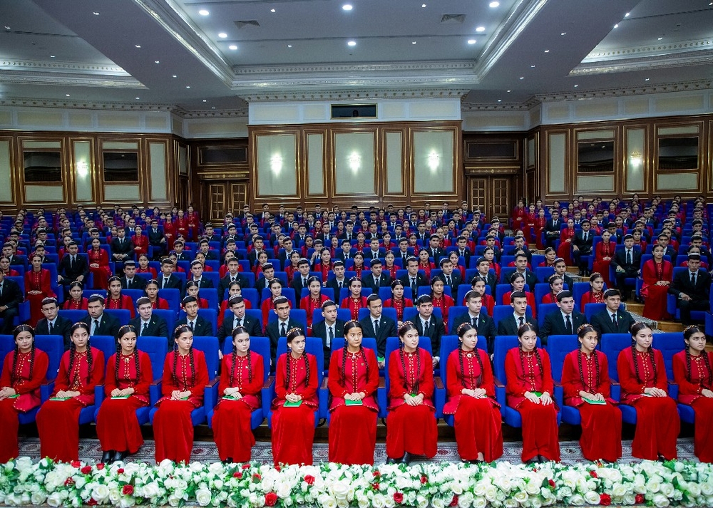 A conference "Bitaraplyk – Garaşsyz Türkmenistanyň daşary syýasatynda gazanan iň uly üstünligi!" was held