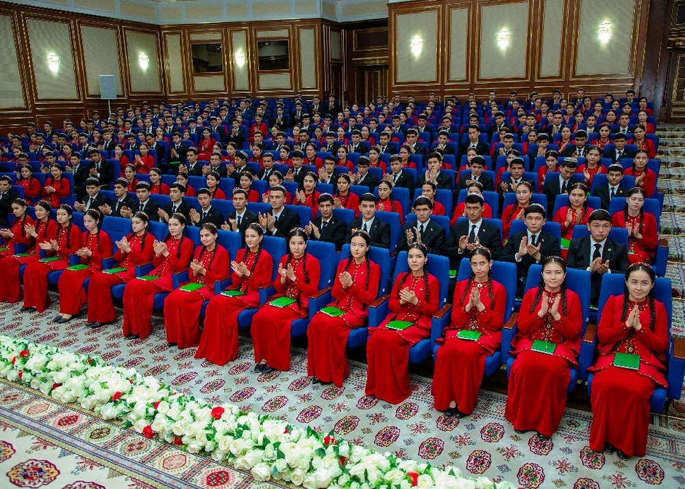 A scientific and practical conference “Sport, saglygy dikeldiş we dogry iýmitlenme – fiziki işjeňligiň esaslary” was held
