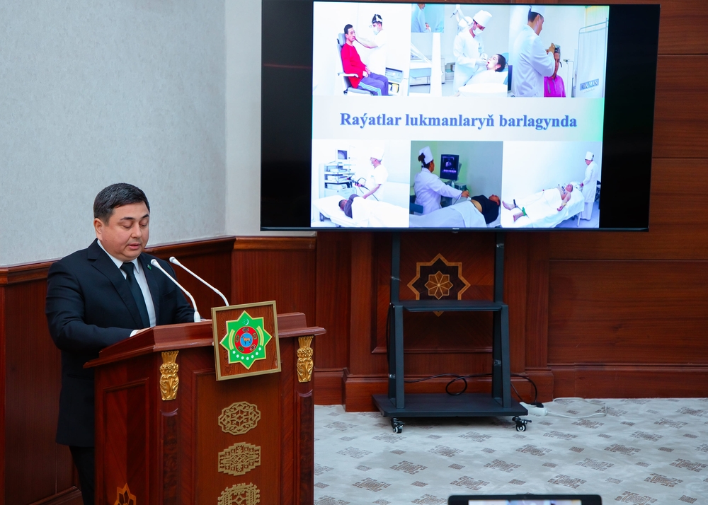 A scientific and practical conference "Halkyň saglyk derejesini ýokarlandyrmakda şypahanalaryň orny" was held