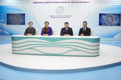 A political roundtable discussion was held regarding the friendly working visit of the National Leader of the Turkmen people, Hero Arkadag, to the People’s Republic of China