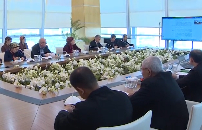 Türkmenistanyň we Hytaýyň uniwersitetleriniň ýolbaşçylary Lu Ban ussahanasynyň açylyşyny maslahatlaşdylar